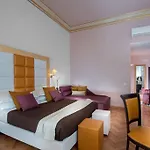 Dve 4* Rome